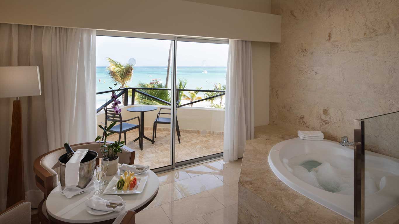 Impressive Premium Resort – Bavaro Beach – Impressive Premium All ...